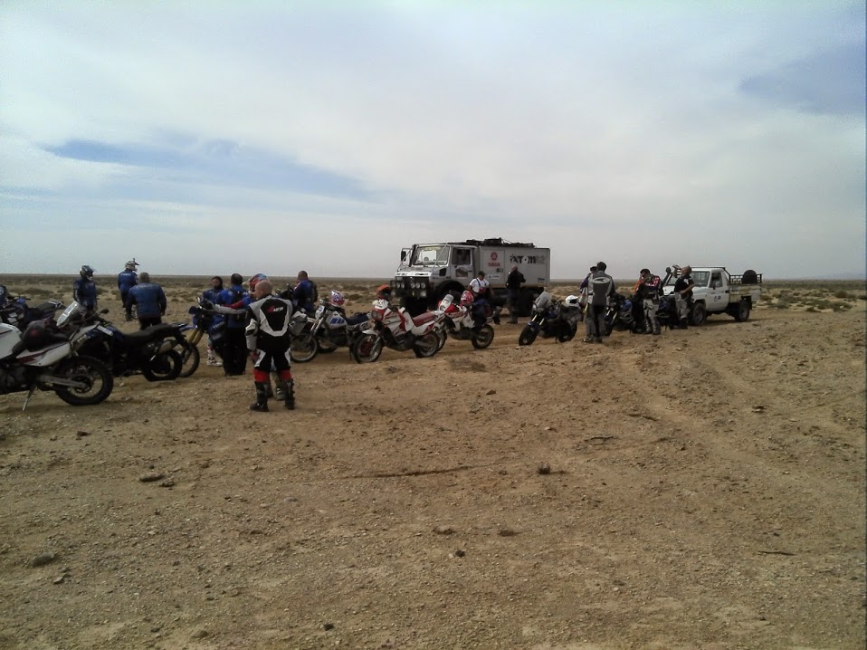 SuperTènèrè deserto Tunisia gruppo moto