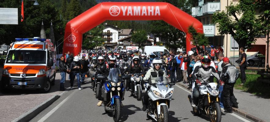 Dolomiti Ride gruppo organizzatori Yamaha